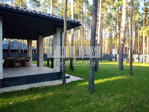 будинок за адресою Левка Симиренка вул.