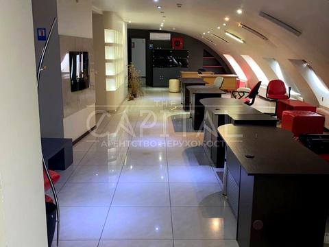 коммерческая по адресу Днепровская набережная ул., 25