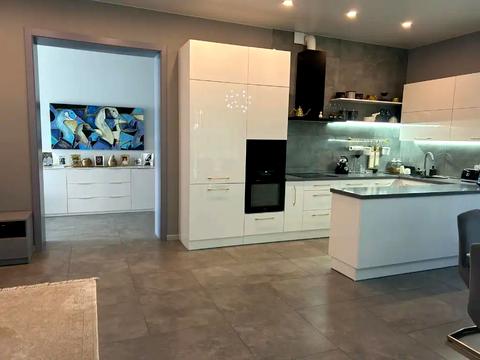 будинок за адресою Кленова