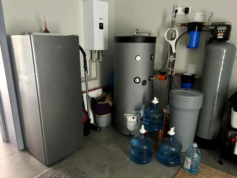 будинок за адресою Кленова