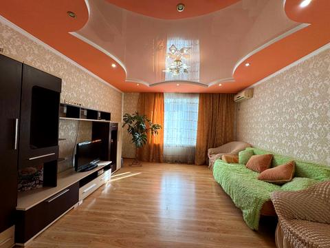 квартира по адресу Заречанская ул., 11л