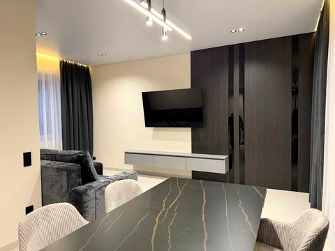 будинок за адресою Сергія Голубєва