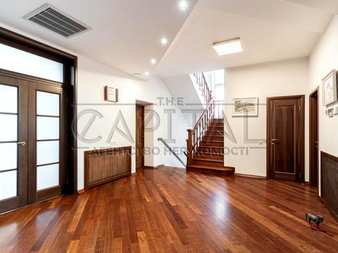 будинок за адресою смт. Козин, Старокиївська 2/5