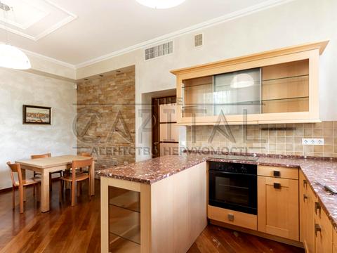 будинок за адресою смт. Козин, Старокиївська 2/5