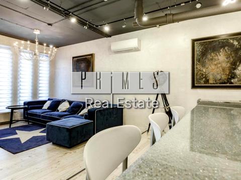 комерційна за адресою Андрія Верхогляда вул. (Михайла Драгомирова), 12