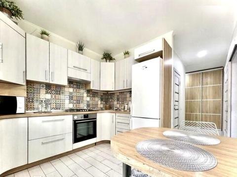 квартира за адресою Панаса Мирного вул., 18