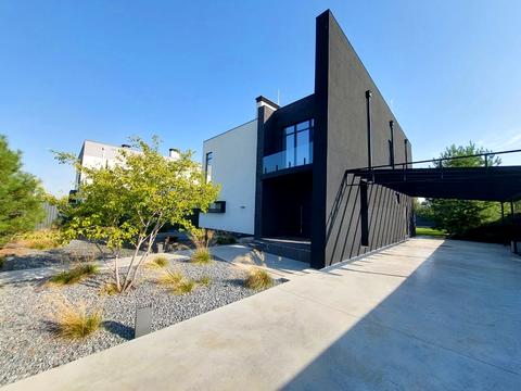 будинок за адресою смт. Обухівка, Кленова