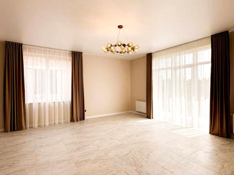 будинок за адресою Потічкова