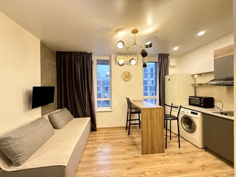 квартира за адресою Салютна вул., 2к3