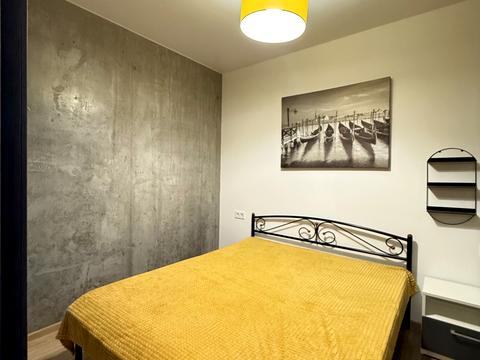 квартира за адресою Салютна вул., 2к3