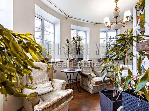 будинок за адресою Жовтнева вул.