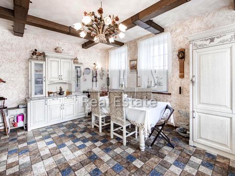 будинок за адресою Жовтнева вул.