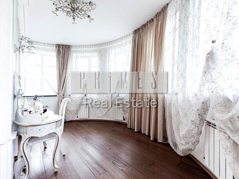 будинок за адресою Жовтнева вул.