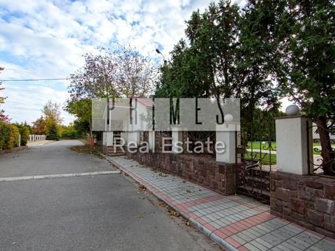 будинок за адресою Жовтнева вул.