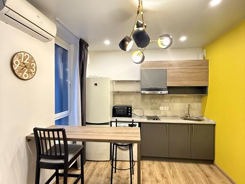 квартира за адресою Салютна вул., 2к3