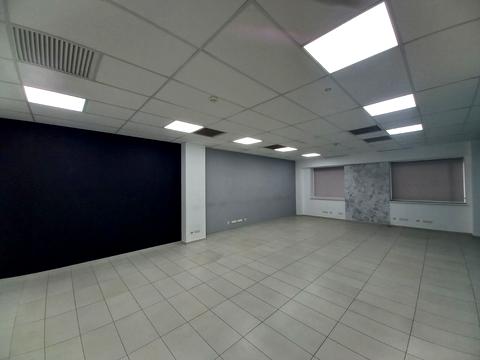 комерційна за адресою Шевченка вул., 2