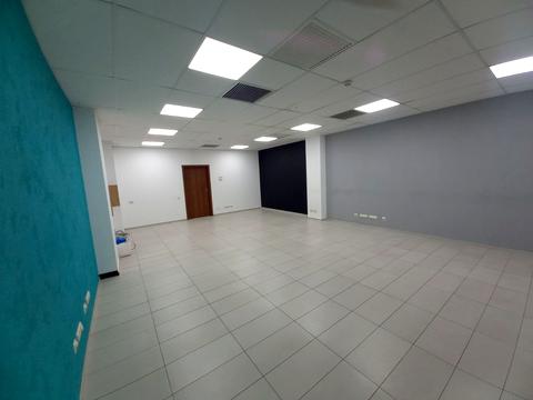 комерційна за адресою Шевченка вул., 2