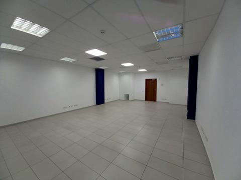 комерційна за адресою Шевченка вул., 2