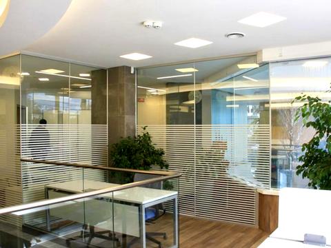 коммерческая по адресу Зверинецкая ул., 47