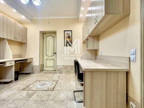 коммерческая по адресу Шекспира ул., 8