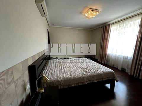 будинок за адресою Богатирська вул.