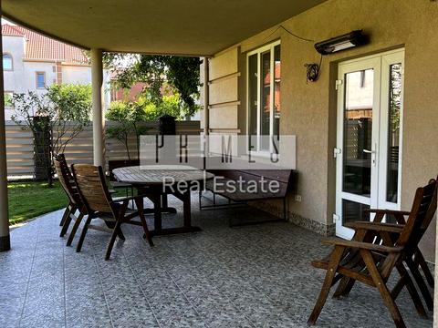 будинок за адресою Богатирська вул.