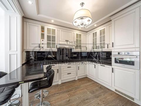 квартира за адресою Київ, Миколи Бажана просп., 1-А