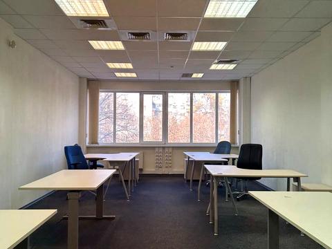 комерційна за адресою Польова вул., 24д