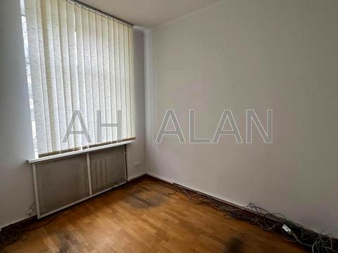 комерційна за адресою Київ, Січових Стрільців вул. (Артема), 77