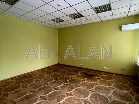 комерційна за адресою Київ, Січових Стрільців вул. (Артема), 77