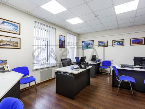 комерційна за адресою Саксаганського вул., 42