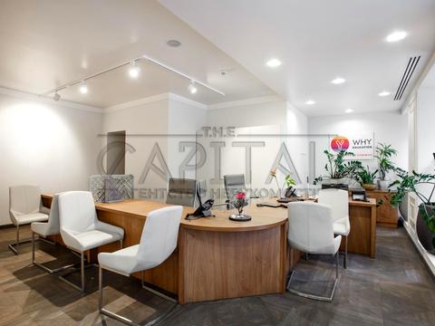 комерційна за адресою Саксаганського вул., 42