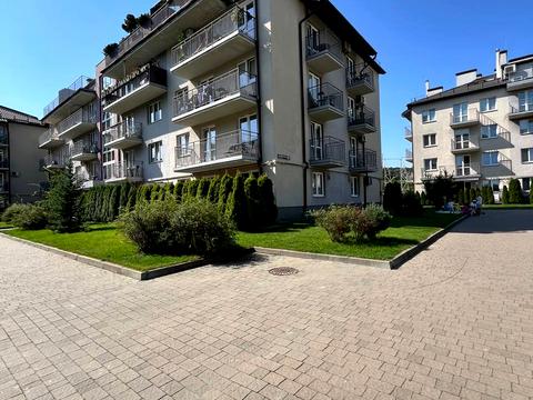 квартира за адресою Джерельна вул., 93