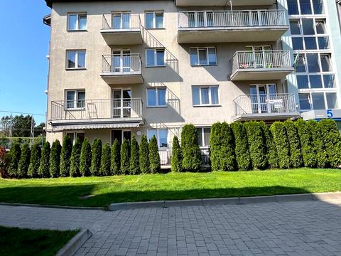 квартира за адресою Джерельна вул., 93