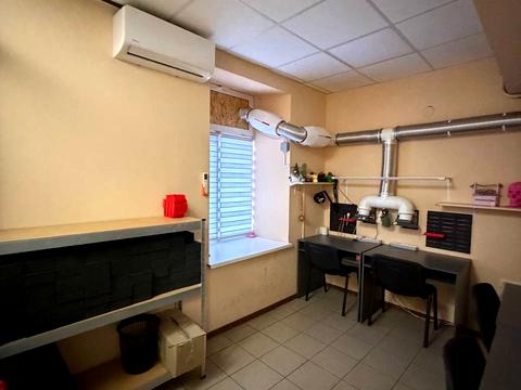 комерційна за адресою Новобазарний пров., 5