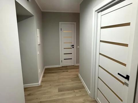 квартира за адресою Сергія Зулінського вул. (Тарногродського), 37а