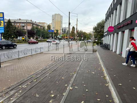 комерційна за адресою Київ, Вишгородська вул., 28