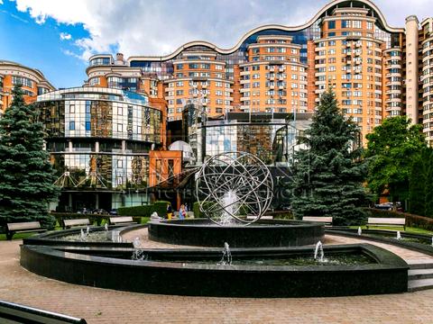 коммерческая по адресу Старонаводницкая ул., 13Б