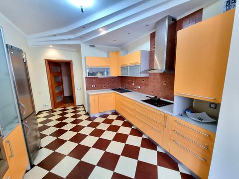 квартира за адресою Володимира Івасюка просп. (Героїв Сталінграду), 8