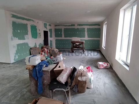 комерційна за адресою Михайла Грушевського вул. (Карла Лібкнехта), 49