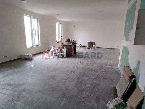 комерційна за адресою Михайла Грушевського вул. (Карла Лібкнехта), 49