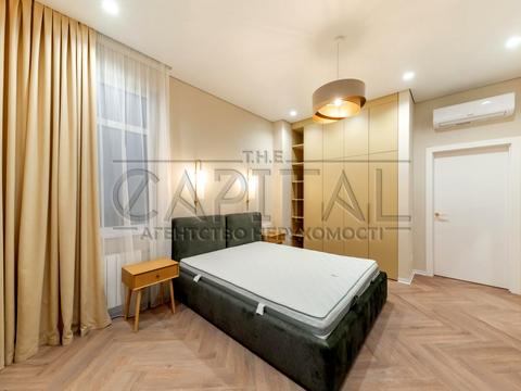 квартира за адресою Нагірна вул., 18/16