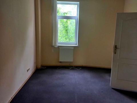 коммерческая по адресу Бузковая ул., 2