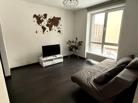 квартира за адресою Левка Лук'яненка вул. (Василя Жуковського), 16, 18, 20, 24