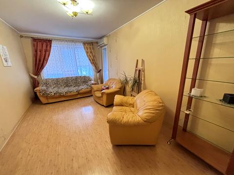 квартира за адресою Джохара Дудаєва вул. (Єсеніна), 13