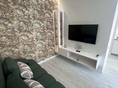 квартира за адресою Краснова вул., 1-Б