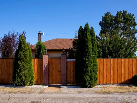 будинок за адресою Ясна