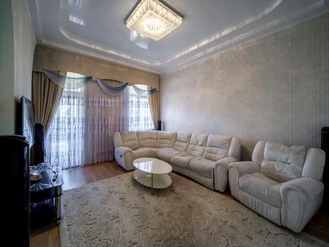 будинок за адресою Ясна