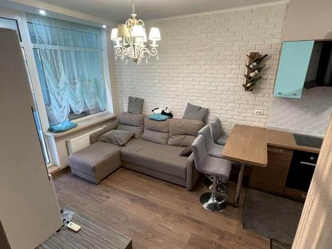 квартира за адресою Регенераторна вул., 4к2