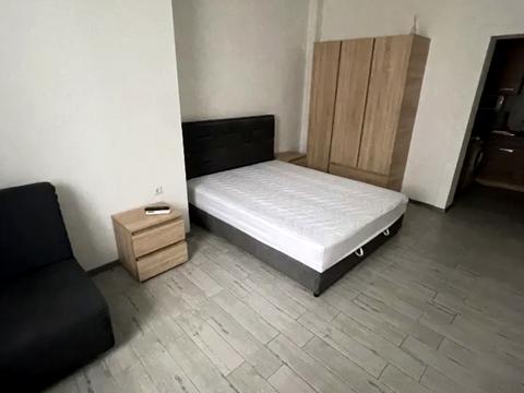 квартира за адресою Олександра Кониського вул. (Володарського), 17